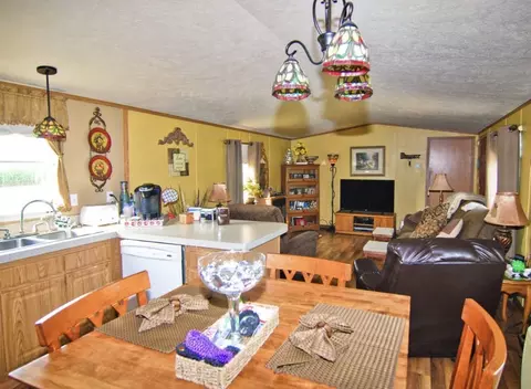 Dining - 33850 E 2900 North Rd, Dwight, IL 60420 photo 1 of 1