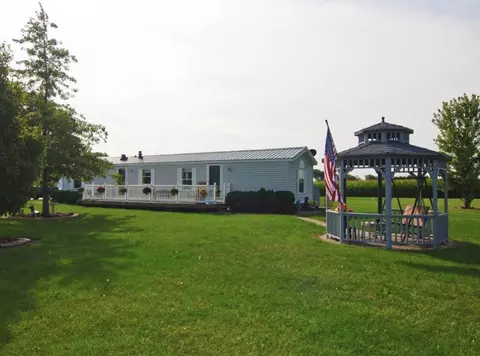 Exterior - 33850 E 2900 North Rd, Dwight, IL 60420 photo 5 of 5