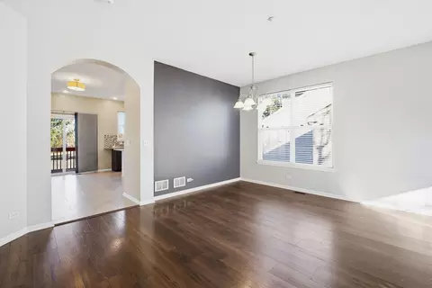 Living - 2140 Colchester Ave, Hoffman Estates, IL 60192 photo 4 of 10