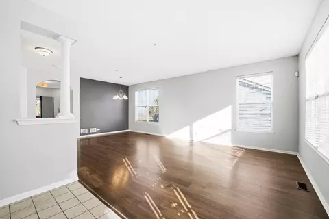 Living - 2140 Colchester Ave, Hoffman Estates, IL 60192 photo 1 of 10