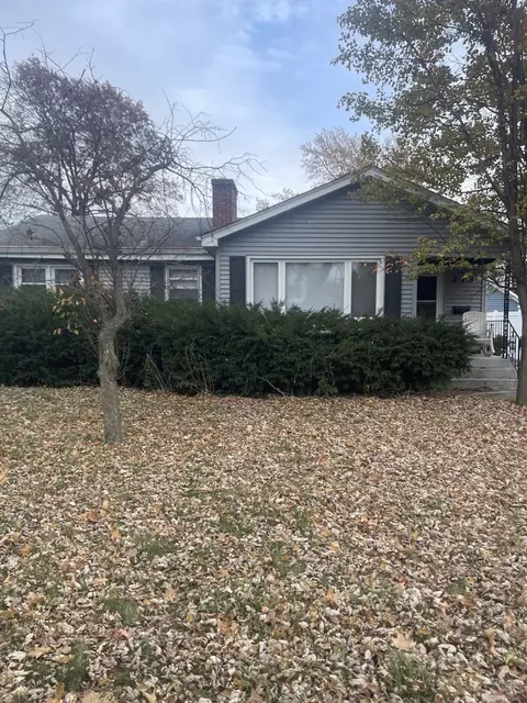 Other - 213 S Summit St, Wheaton, IL 60187 photo 1 of 17