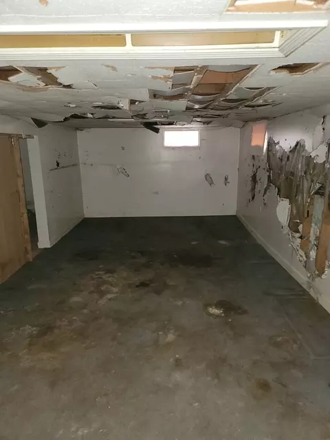 Other - 213 S Summit St, Wheaton, IL 60187 photo 16 of 17