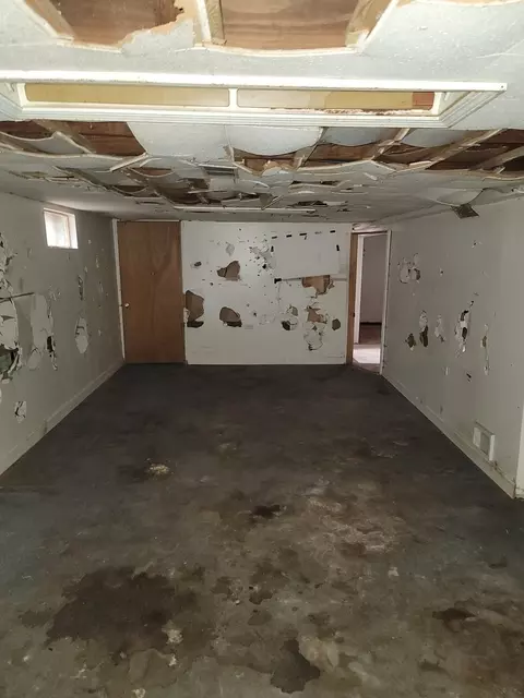 Other - 213 S Summit St, Wheaton, IL 60187 photo 12 of 17