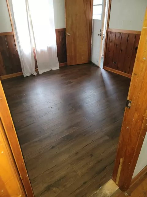 Bedroom - 213 S Summit St, Wheaton, IL 60187 photo 1 of 3