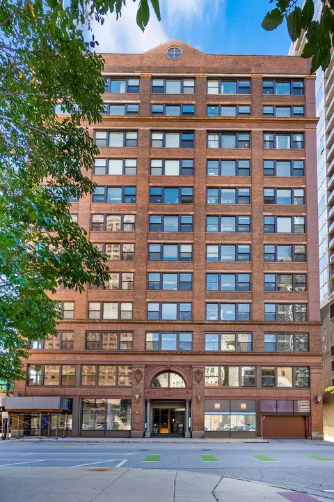 161 W Harrison St #1208, Chicago, IL 60605