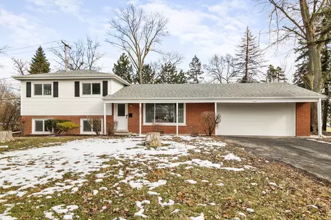 1339 Heather Rd, Homewood, IL 60430