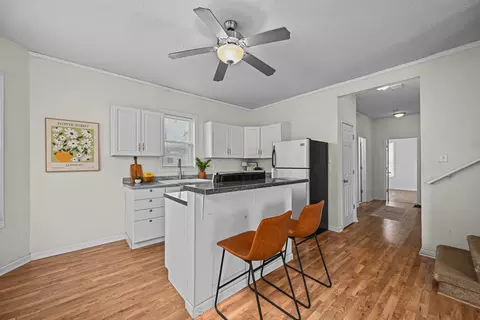 Kitchen - 1715 3rd St, Moline, IL 61265 photo 2 of 4