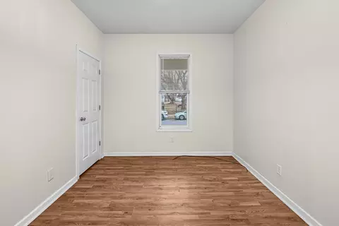 Bedroom - 1715 3rd St, Moline, IL 61265 photo 4 of 5