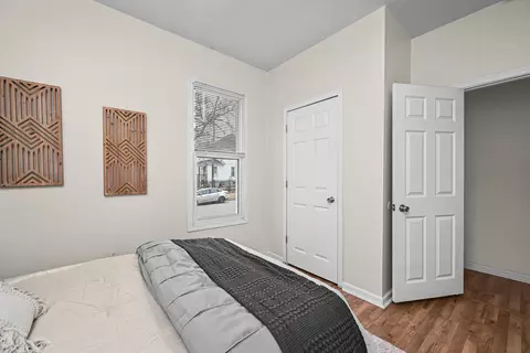 Bedroom - 1715 3rd St, Moline, IL 61265 photo 2 of 5