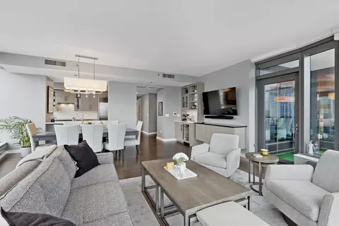 60 E Monroe St #3402, Chicago, IL 60603 photo 8