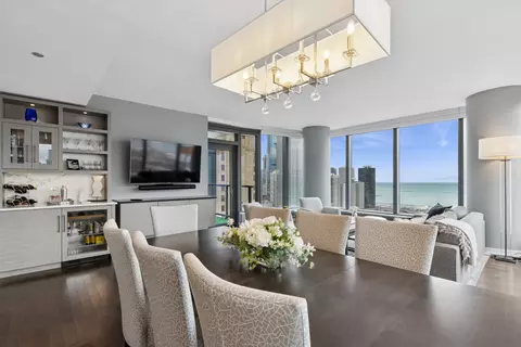 60 E Monroe St #3402, Chicago, IL 60603 photo 6