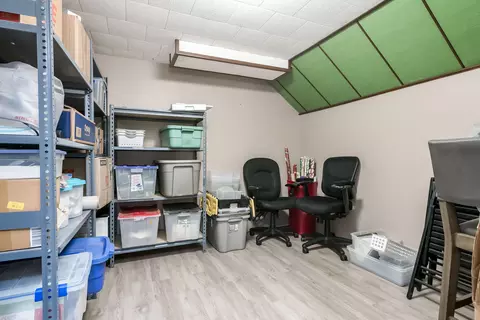 Other - 522 E Park Manor Ct, Elmhurst, IL 60126 photo 4 of 6