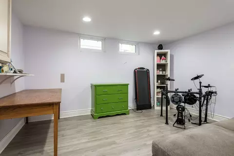 Other - 522 E Park Manor Ct, Elmhurst, IL 60126 photo 3 of 6