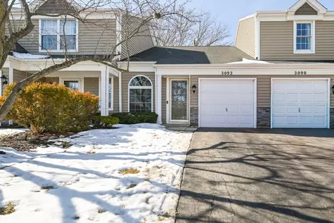 2092 Muirfield Cir, Elgin, IL 60123