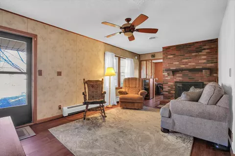 1 S Bolin Dr, Hammond, IL 61929 photo 5