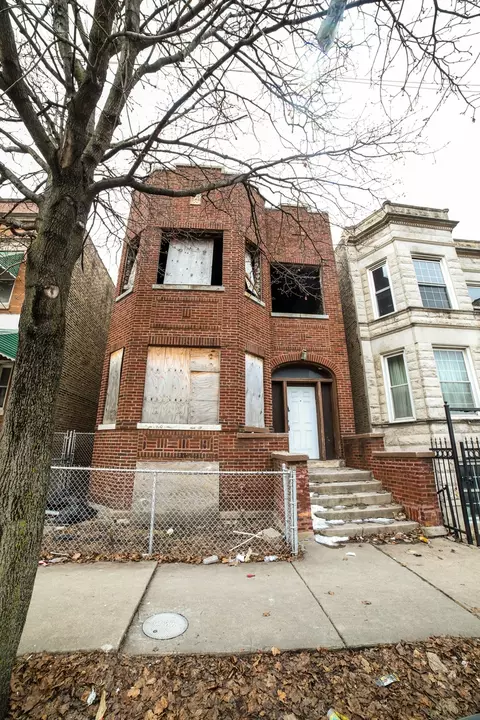 1222 S Central Park Ave, Chicago, IL 60623