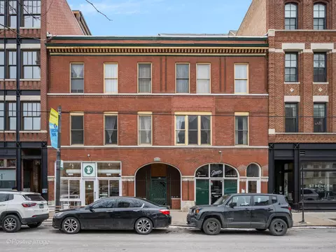 1013 W Webster Ave #7, Chicago, IL 60614