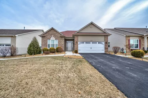 17558 W Windemere Cir, Lockport, IL 60441