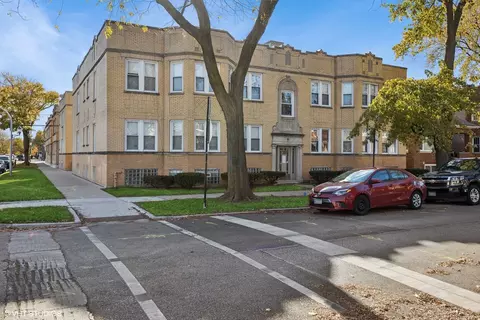 5101 W Montana St #3, Chicago, IL 60639
