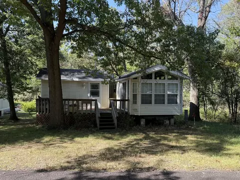 17-44 Woodhaven Lks, Sublette, IL 61367