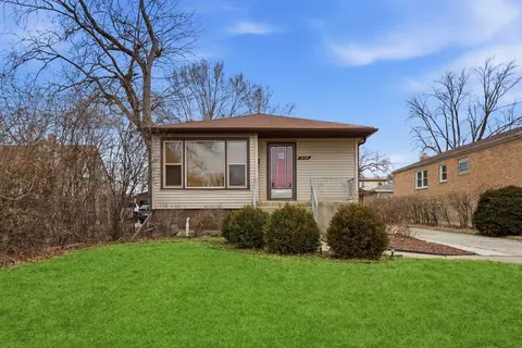 3734 W 117th St, Alsip, IL 60803