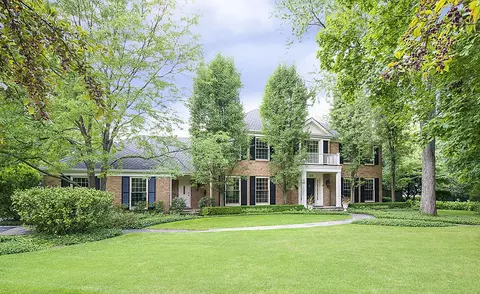 Undisclosed, Winnetka, IL 60093