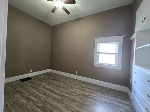 Bedroom - 1912 Edith St, Murphysboro, IL 62966 photo 3 of 5