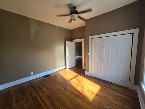 Bedroom - 1912 Edith St, Murphysboro, IL 62966 photo 1 of 5