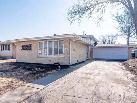 7849 80th Pl, Bridgeview, IL 60455