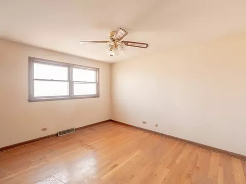 Bedroom - 7849 80th Pl, Bridgeview, IL 60455 photo 2 of 2