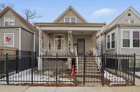 6648 S Oakley Ave, Chicago, IL 60636
