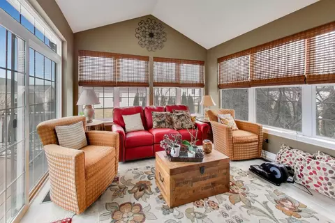 2313 Eisenhower Blvd, Mchenry, IL 60051 photo 16
