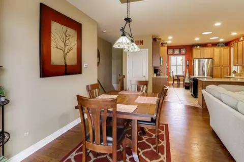 2313 Eisenhower Blvd, Mchenry, IL 60051 photo 15
