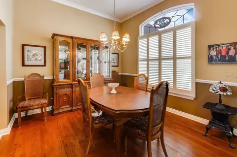 2313 Eisenhower Blvd, Mchenry, IL 60051 photo 9