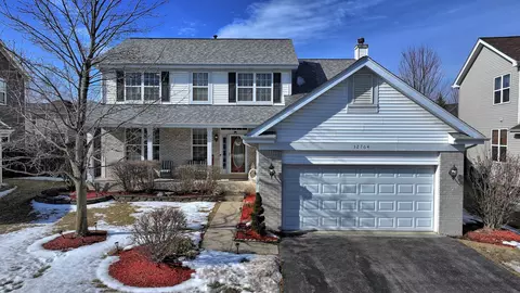 32764 N Innetowne Rd, Lakemoor, IL 60051