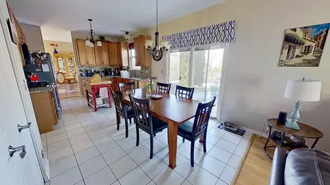Dining - 32764 N Innetowne Rd, Lakemoor, IL 60051 photo 3 of 3