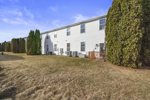 Exterior - Undisclosed, Roscoe, IL 61073 photo 4 of 5