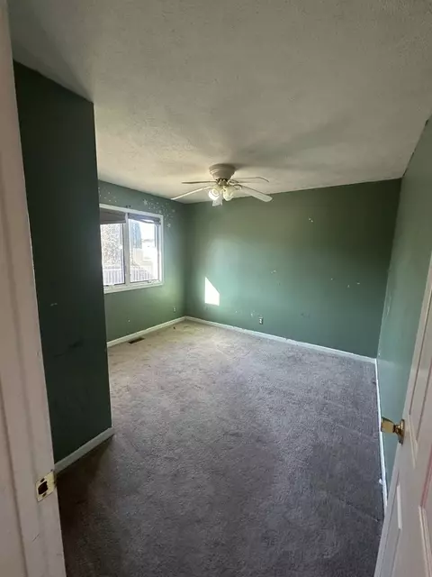 902 E Washington St, Le Roy, IL 61752 photo 13