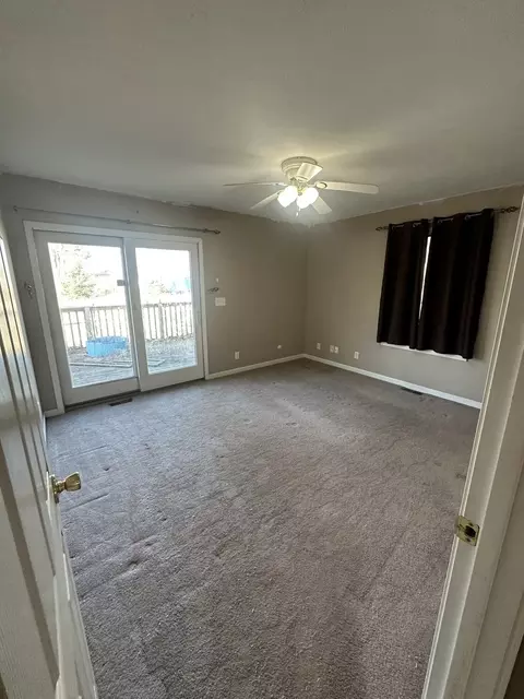 902 E Washington St, Le Roy, IL 61752 photo 14