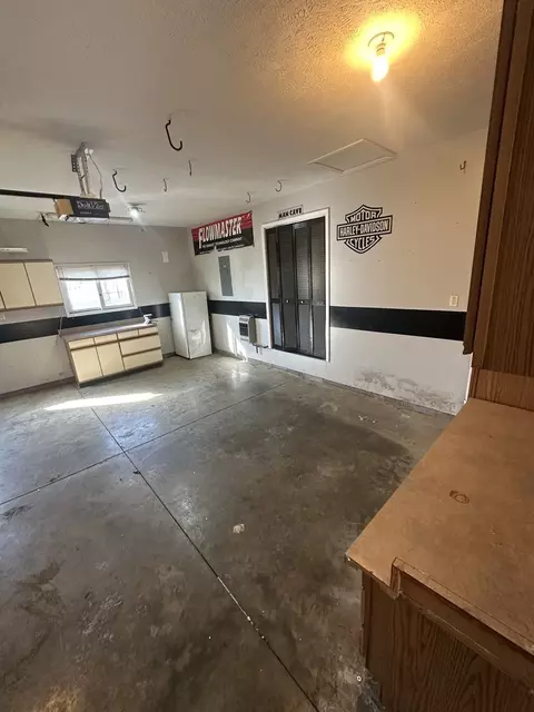 902 E Washington St, Le Roy, IL 61752 photo 18