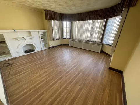 Living - 1643 E 86th St, Chicago, IL 60617 photo 1 of 3
