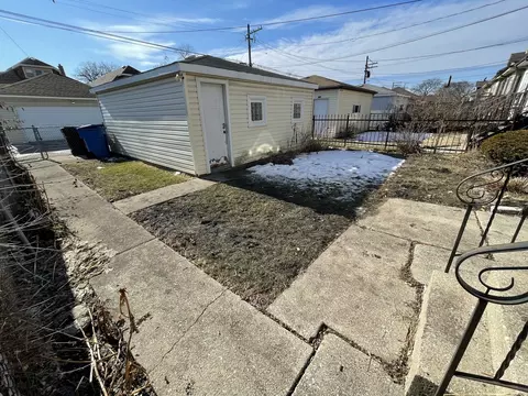 Exterior - 1643 E 86th St, Chicago, IL 60617 photo 4 of 4