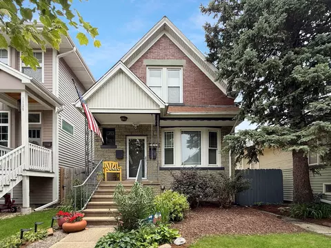 1140 S Harvey Ave, Oak Park, IL 60304