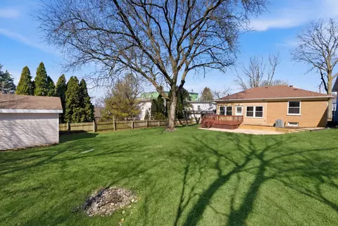 Exterior - 217 E 11th St, Lockport, IL 60441 photo 3 of 5