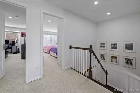 Entry Way - 292 Shadowbend Dr #292, Wheeling, IL 60090 photo 2 of 2