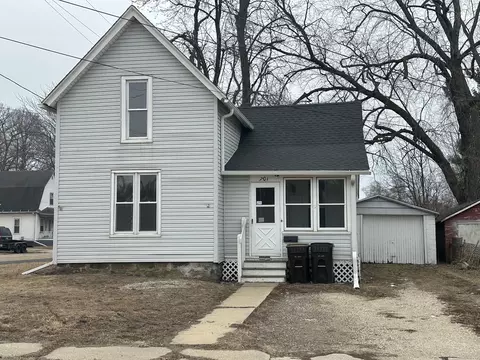 701 W Wall St, Morrison, IL 61270 photo 1