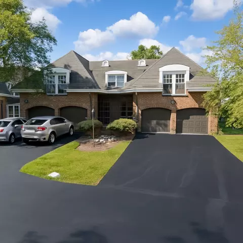 12626 S London Ln S #2, Palos Heights, IL 60463