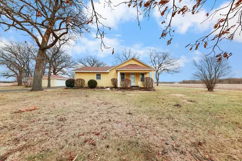 Exterior - 2810 Oxbow Rd, Morris, IL 60450 photo 1 of 5