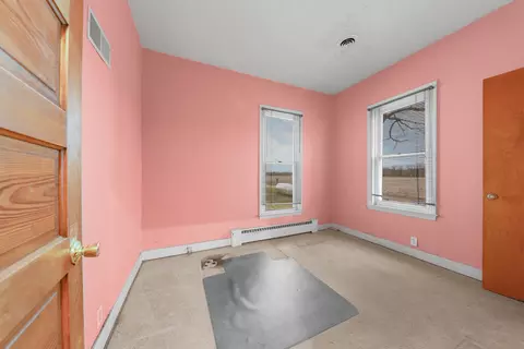 Bedroom - 2810 Oxbow Rd, Morris, IL 60450 photo 3 of 3