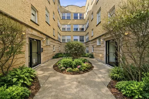 Exterior - 4752 N Albany Ave #3, Chicago, IL 60625 photo 2 of 2